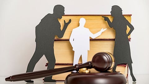 Bombay High Court Grants permission to transfer divorce case: