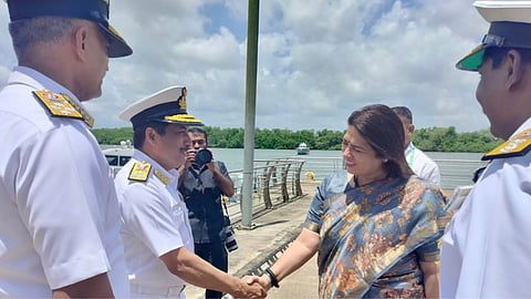 Meenaskhi Lekhi Goa Visit