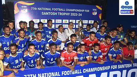 संतोष करंडक राष्ट्रीय फुटबॉल स्पर्धेत अ गट साखळी फेरी जिंकलेला गोव्याचा संघ.