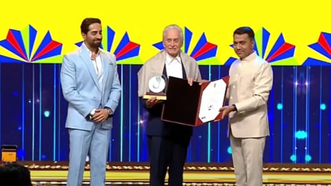 Michael Douglas receive Satyajit Ray Lifetime Achievement Award at IFFI Goa 2023