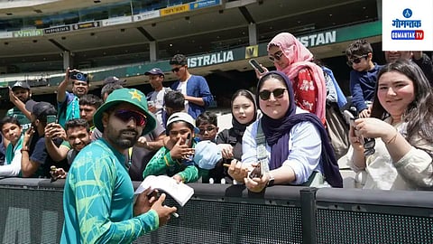 Babar Azam Hat Viral Video