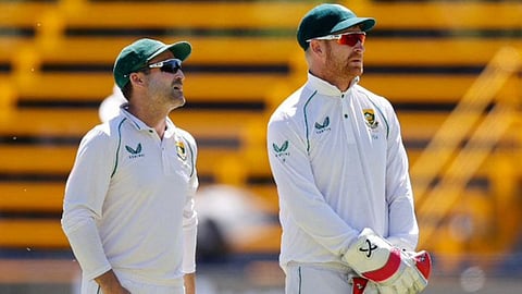 Dean Elgar - Heinrich Klaasen