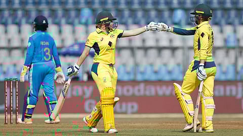 Phoebe Litchfield - Alyssa Healy