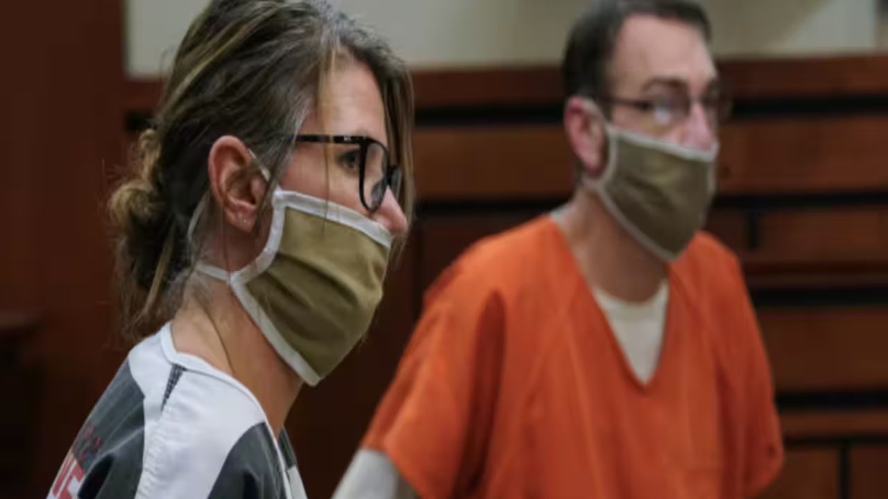 Jennifer Crumbley And James Crumbley