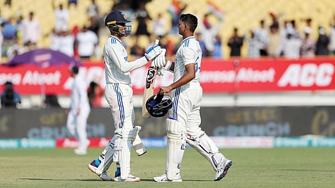 Yashasvi Jaiswal - Shubman Gill