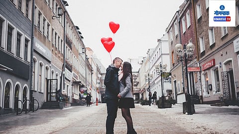 Happy Kiss Day