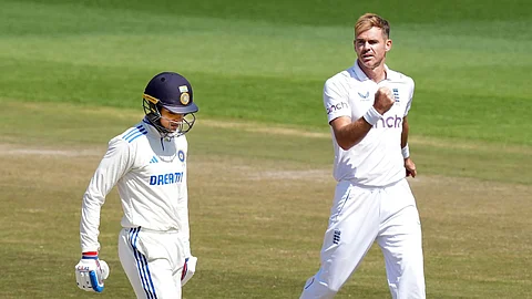 James Anderson - Shubman Gill