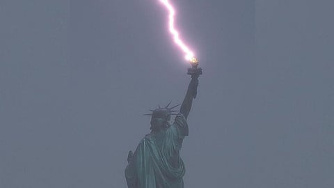 Lightning legit struck The Statue of Liberty