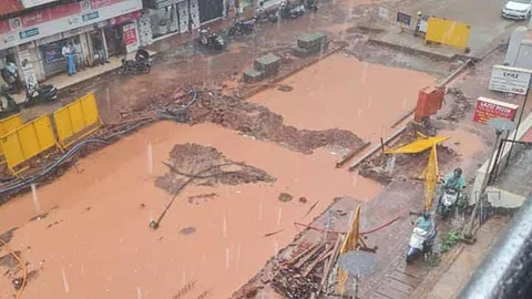Panaji Rain: रस्ते पाण्याखाली, वाहने रुतली, स्मार्ट सिटीत 'चिखल काला'; गोव्यात यलो अलर्ट