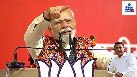 PM Narendra Modi And Viriato Fernandes