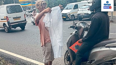 Margao monir student sell rainy material to live life took education along with