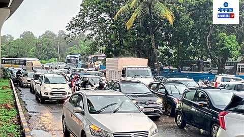Goa Weather: कदंब बसस्थानक जंक्शनजवळची परिस्थिती भयानक