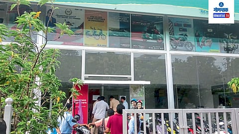 Ponda Municipality take action as the establishment set up to sell two wheelers don't have a commercial license