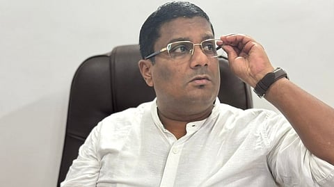 Darbandora Hill Cutting: ...बेकायदा डोंगरकापणी आणि झाडांची कत्तल गंभीर विषय, CM ने भूमिका स्पष्ट करावी; आमदार व्हिएगस