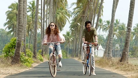 किंग खानचा 'डिअर जिंदगी' ते मस्तानीचा 'दम मारो दम'... चित्रपटात गोवा झळकला