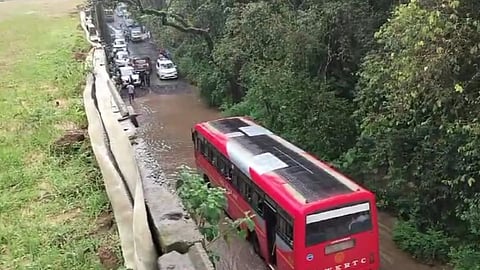 बेळगाव - गोवा महामार्ग अवजड वाहतुकीसाठी बंद