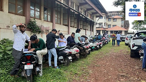गोव्यातील 'ब्रेन ड्रेन'चे मुख्य कारण काय? LOP आलेमाव यांनी मुख्यमंत्र्यांना विचारला 10 हजार नोकऱ्यांचा जाब