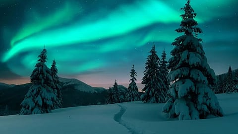 जगातले असे देश जिथे कधीही होत नाही रात्र, 24 तास राहतो लख्ख प्रकाश!