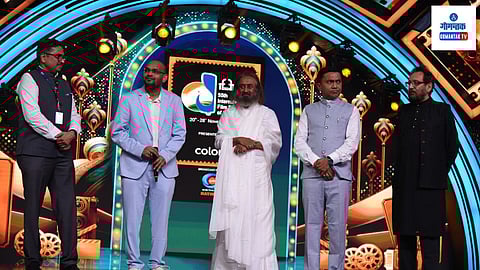 IFFI Goa 2024: कलेतून लुटा मनमुराद आनंद! श्री श्री रविशंकर यांनी कलाकारांना दिला जगण्याचा मूलमंत्र