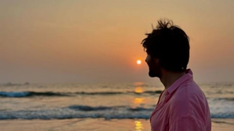 Karthik Aaryan In Goa: 'रुह बाबा'नं पुन्हा जिंकलं चाहत्यांचं मन; गोव्यात एन्जॉय करतानाचे फोटो केले शेअर!