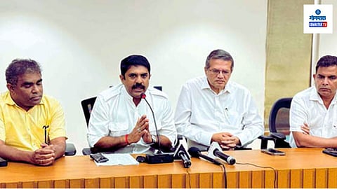 Amit Palekar, Vijai Sardesai, Cruz Silva, Carlos Ferreira