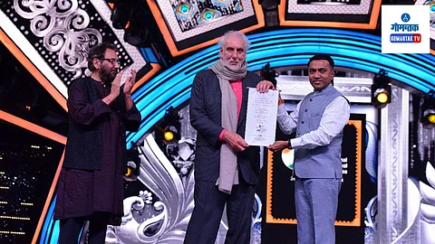 Satyajit Ray Lifetime Achievement Award: ऑस्ट्रेलियन दिग्दर्शक फिलिप नॉयस यांना इफ्फीत सत्यजित रे जीवन गौरव पुरस्कार प्रदान