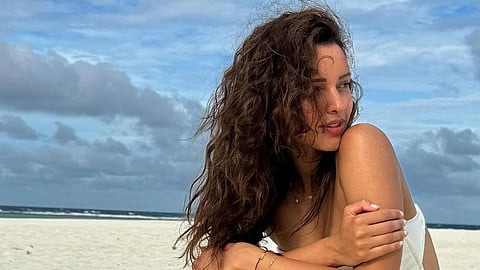 Tripti Dimri: मन बावरं करणारा तृप्तीचा अंदाजचं चाहत्यांना करतोय घायाळ!