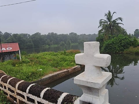 धुक्याच्या चादरीत लपेटलेला Teen Manos परिसर; पाहा खास फोटोज