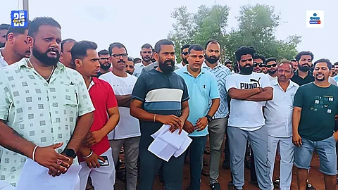 Mopa Airport parking fees protest