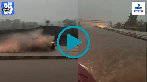 Water Logged Mumbai Goa Highway | Viral Video