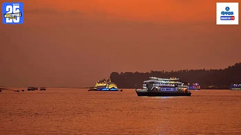 Boat In Mandovi
