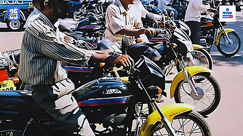 Goa motorcycle pilots