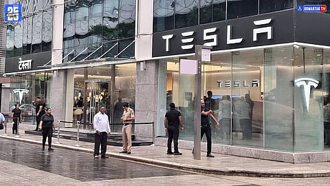 Tesla Showroom Open In Mumbai