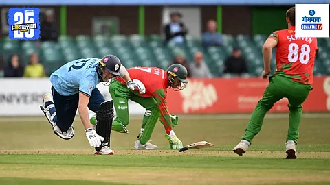 Bizarre Last Ball Run Out