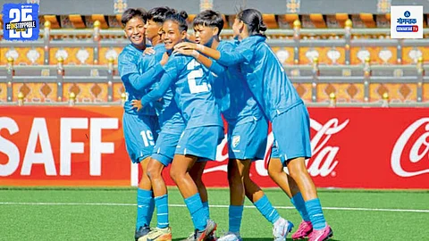 Pearl Fernandes goal