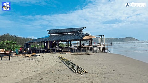 Morjim Beach