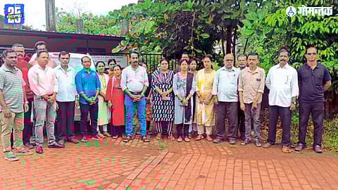 Dhavshire Usgao school principal