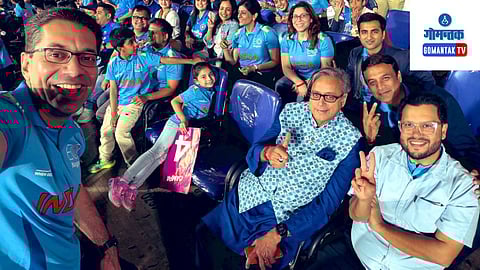 Shashi Tharoor Tweet Viral