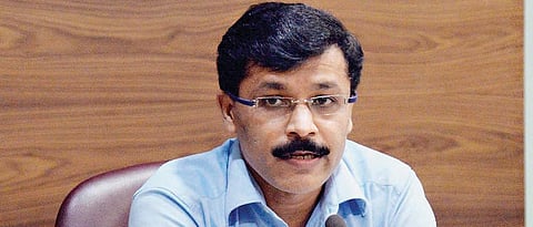 तुकाराम मुंढे यांची बदली