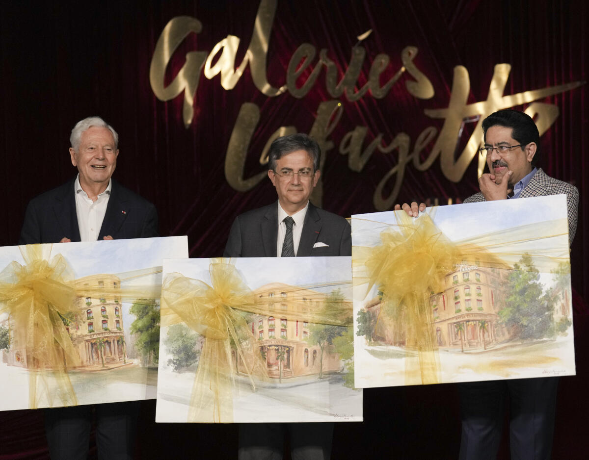 From left, Chairman of Motiercame Philippe Houze, Ambassador of France to India Thierry Mathou and Aditya Birla Group Chairman Kumar Mangalam Birla during a Galeries Lafayette's event, in Mumbai.
