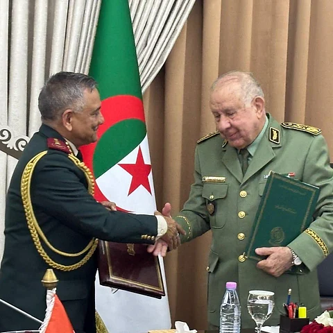 India & Algeria ink milestone memorandum in defence Cooperation