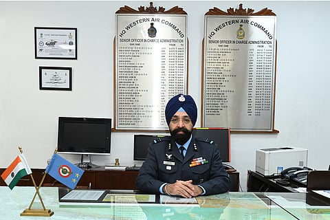 Air Vice Marshal Manmeet Singh takes over as Senior Officer-in-Charge Admn HQ Western Air Command