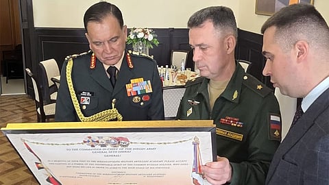 Alt="General Dhiraj Seth at Russia's Mikhailovskaya Military Artillery Academy"