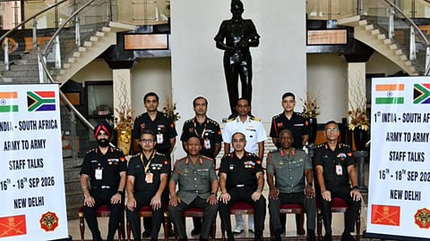 Alt="Indian and South African Army personnels during Army-to-Army staff talks in New Delhi"