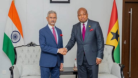 Alt="EAM S Jaishankar meets Ghana's Foreign Minister Samuel Okudzeto Ablakwa in Accra, Ghana"