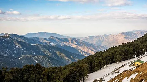 Looking for a short hiking gem near Dehradun? Hop on the Nag Tibba Trek adventure!