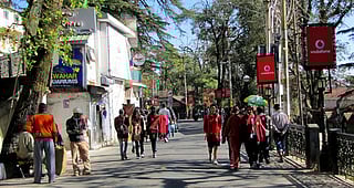 Scenic Cafés On Mussoorie Road Near Dehradun