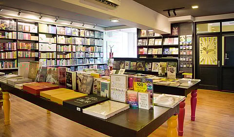 Top Bookstores In Delhi NCR For All The Book Lovers Out There!
