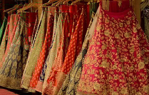 10 Best Places To Buy Bridal Lehenga In Chandni Chowk!