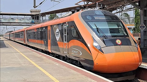Delhi–Patna Vande Bharat Special Trains